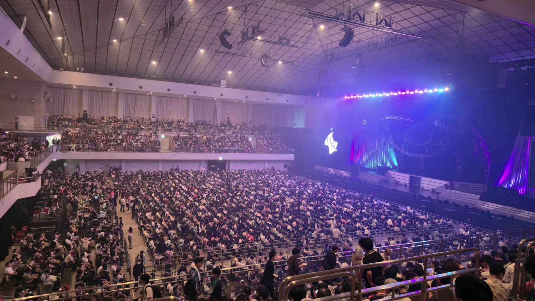 东看台 3阶 10列 2026年6月22日 THE IDOLM@STER SHINY COLORS 7th UNITLIVE TOUR 円環 -Halo around- first quadrant 的视角