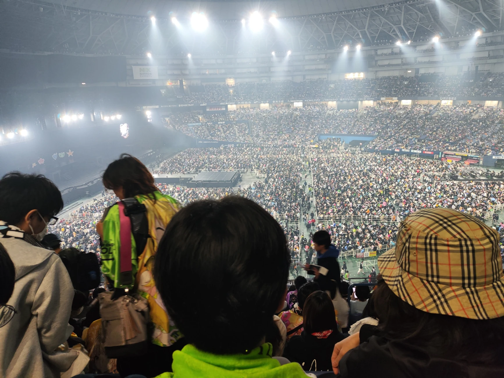 スタンド 3塁側 上段 59通路 11列 320-325番 2025년 12월 14일 MOIW 2025의 시점