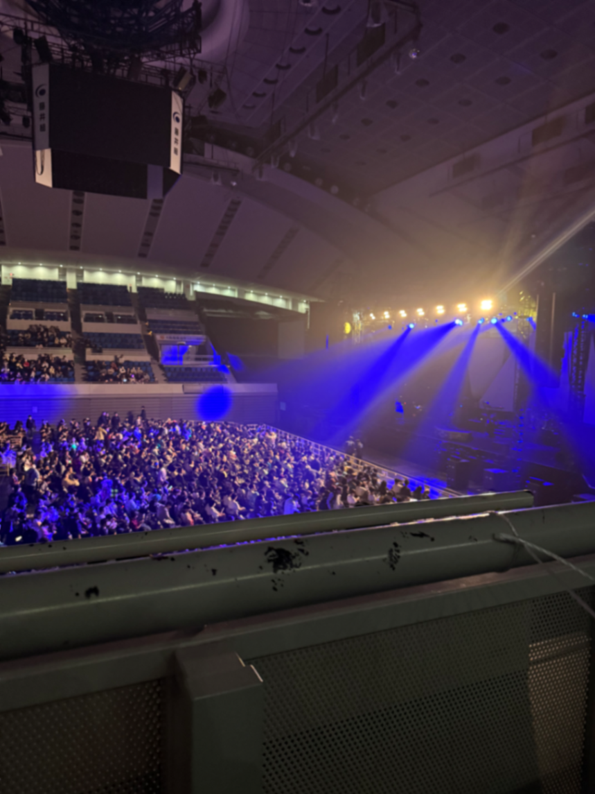 スタンドE 6列40番 2025년 11월 22일 Roselia-ASIA TOUR 「Neuweltfahrt」大阪公演의 시점