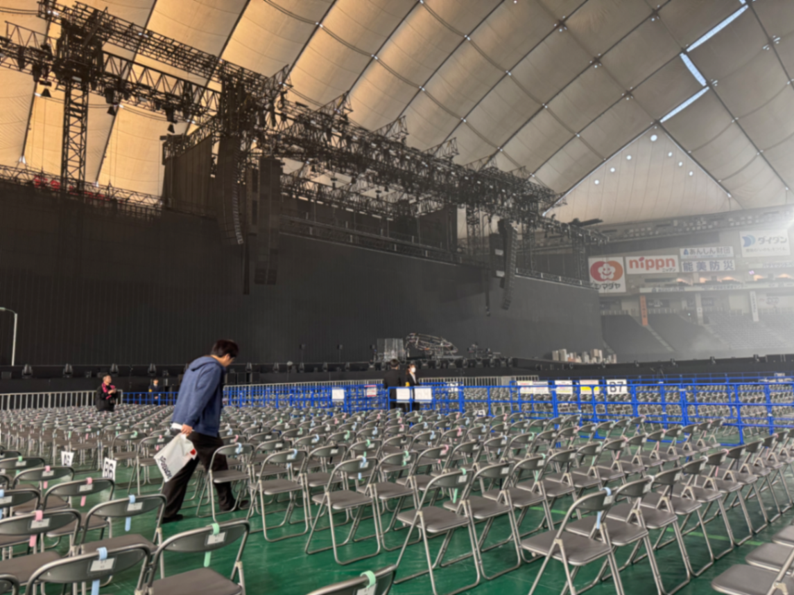 アリーナB5ブロック117番 2024년 11월 9일 YOASOBI DOME LIVE 2024 超現実의 시점