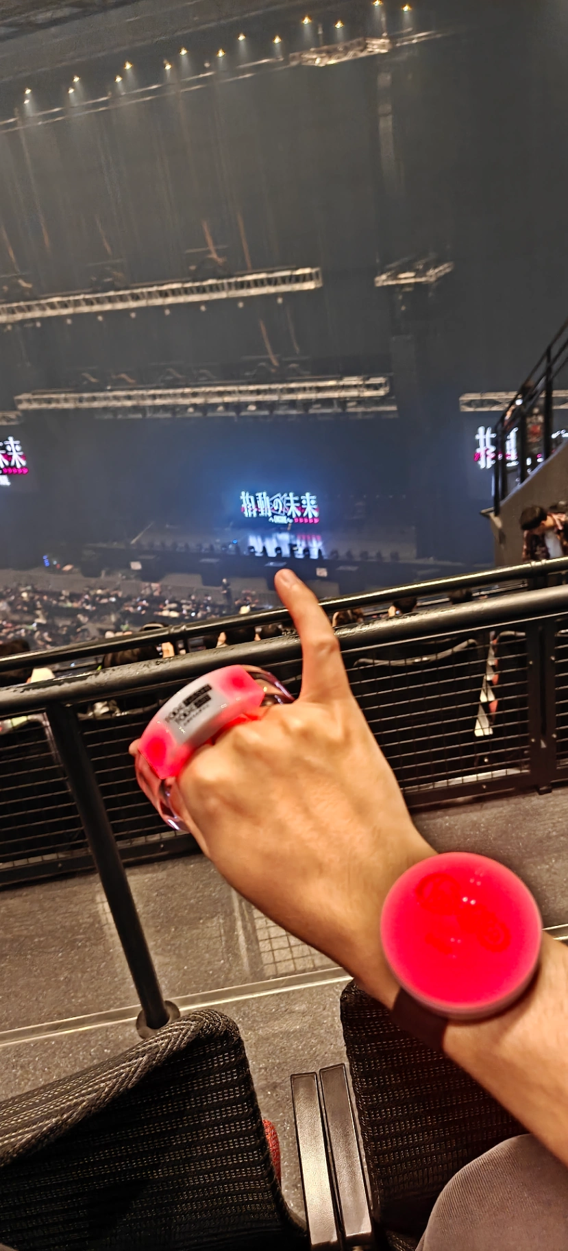 View from バルコニー3 3Gブロック 3R3扉 8-16 May 1, 2026 有刺无刺Encore