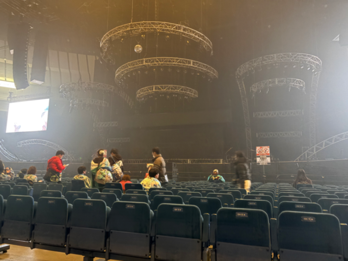 センター席 13列 10-15番 2026년 1월 17일 初音ミク LAWSON 50th Anniversary Special Live의 시점